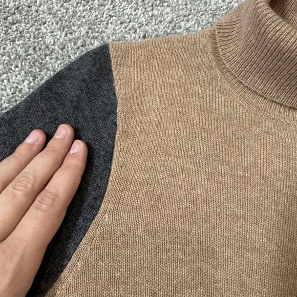 Morgan Taylor Cashmere Sweater Womens Small Turtleneck Colorblock Tan Gray Beige - Picture 3 of 11